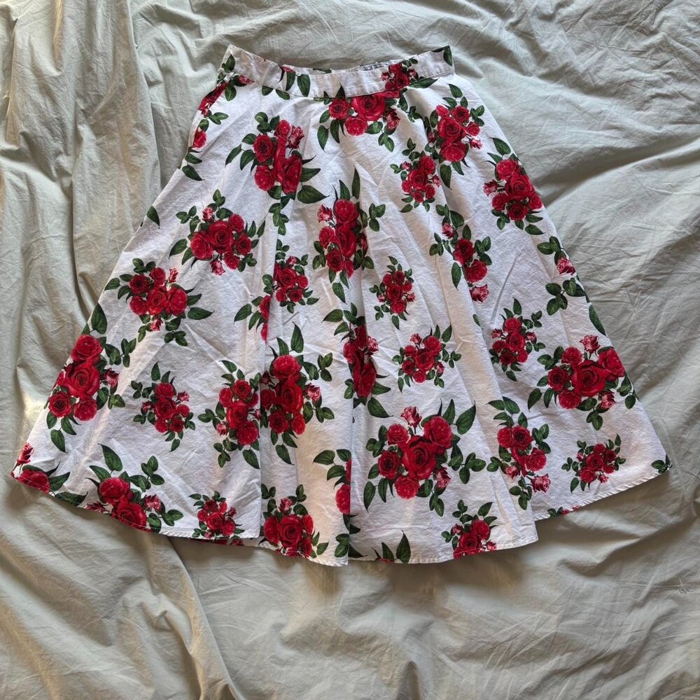 Hell Bunny Vixen Rose Print Skirt – Vintage Inspired Pinup Style (M)